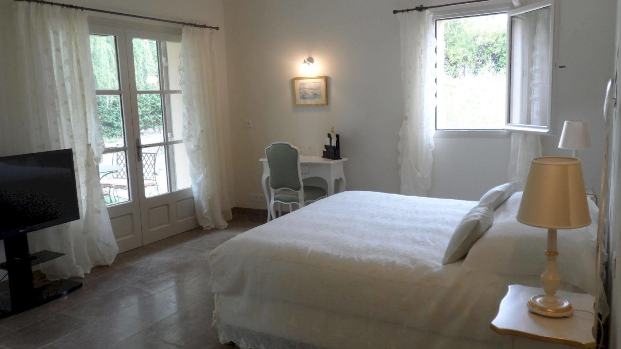 Hotel Mas Valentine 4*